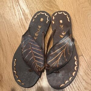 Brown Leaf Design Sandals